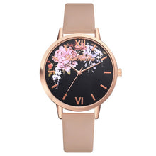 Load image into Gallery viewer, Fashion Leather Strap Women Watch Casual Love