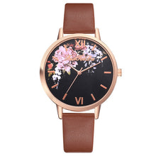 Load image into Gallery viewer, Fashion Leather Strap Women Watch Casual Love